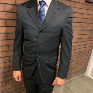 Bagliani suit